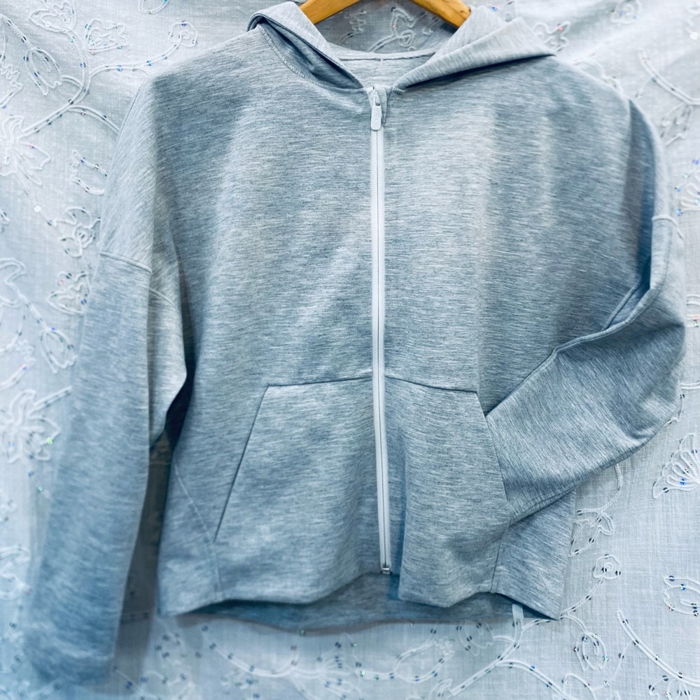 Lululemon Like New Minimal Hoodie Heathers Power Grey Like New Size 4